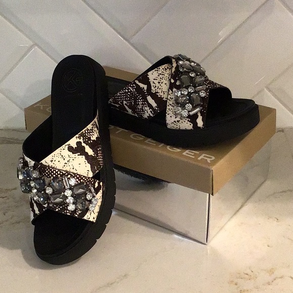 Amazing Kurt Geiger sandals NIB ๐๐ - Picture 4 of 8